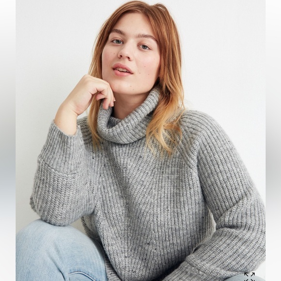 Madewell Sweaters - Madewell Donegal Mercer Turtleneck Sweater in Coziest Yarn